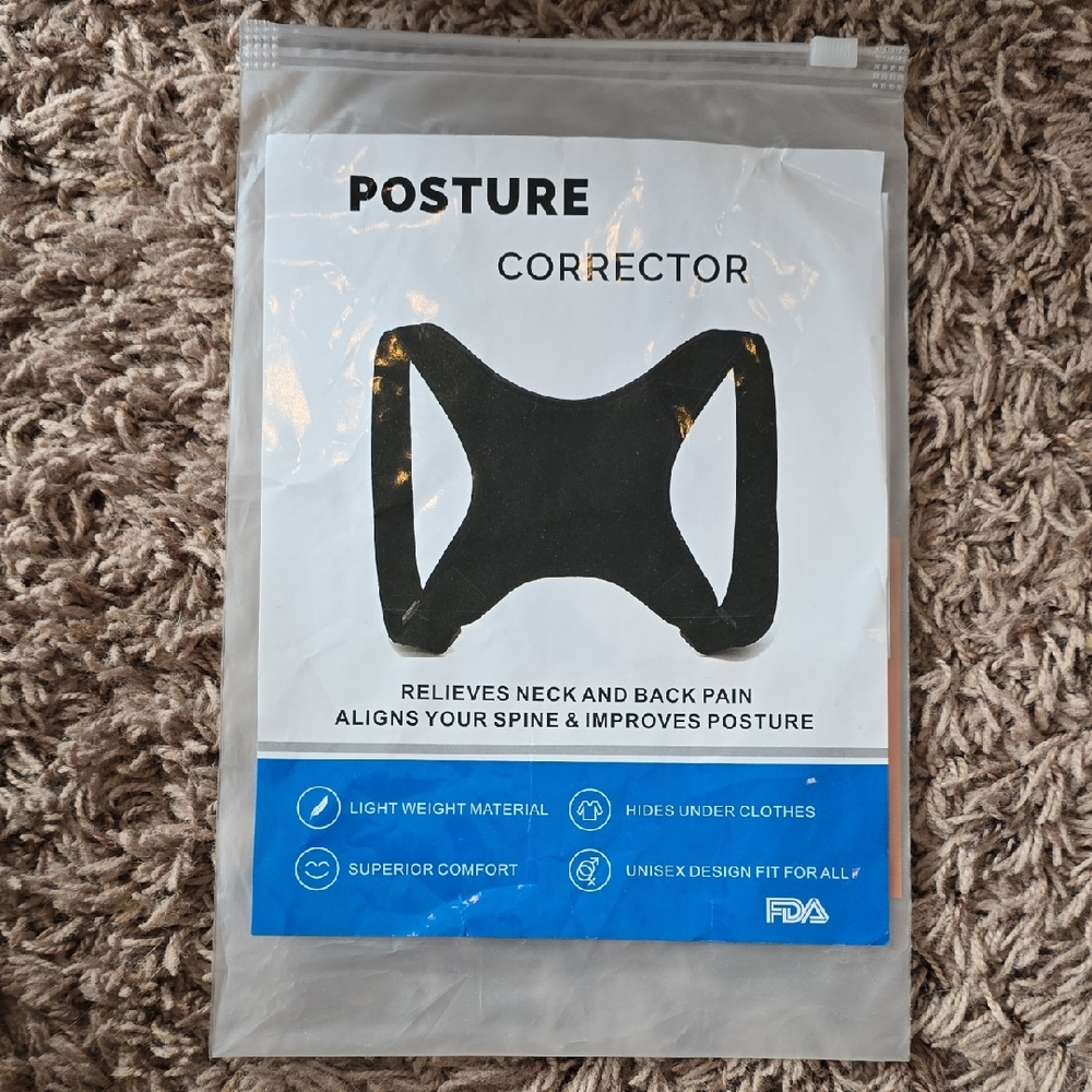 Posture Corrector in Black